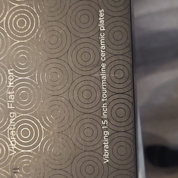 Flat Iron - Picture 4 of 8